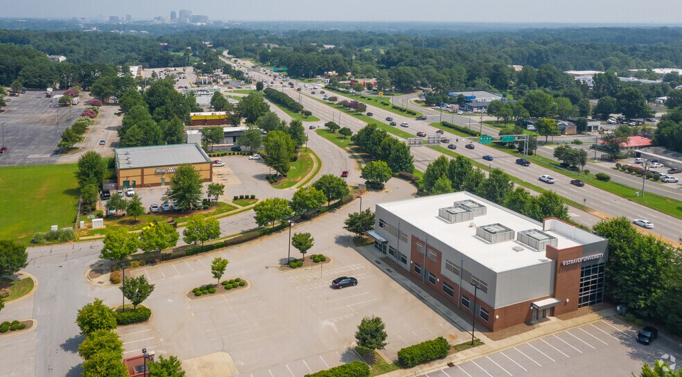 More Photos Of 3421 Olympia Dr, Raleigh Freestanding For Lease