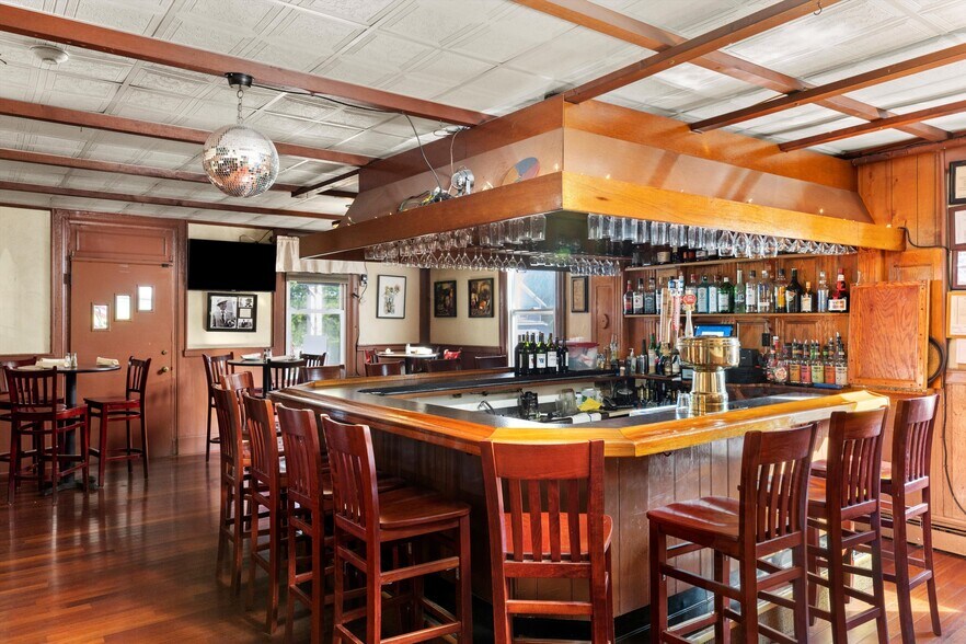 More Photos Of 245 Durham Rd, Ottsville Restaurant For Sale