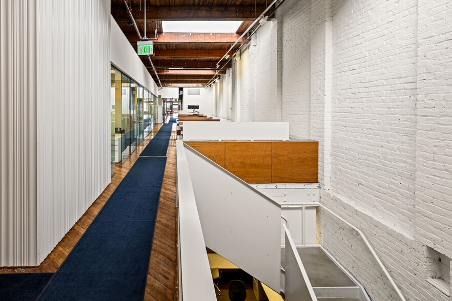 More Photos Of 316-318 E Main St, Charlottesville Office For Sale