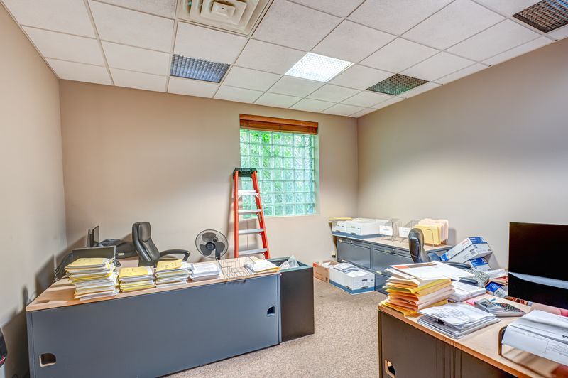 More Photos Of 71 Gazza Blvd, Farmingdale Office For Lease