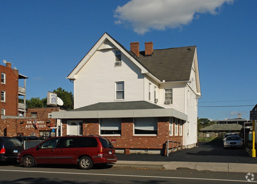 Primary Photo Of 16 New Park Ave, Hartford Storefront Retail Residential For Sale