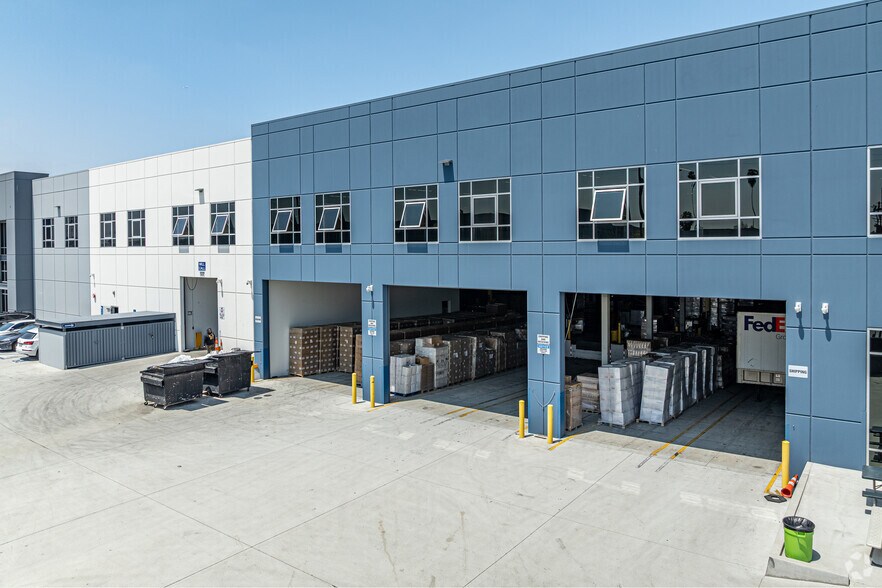 More Photos Of 1801 E 41st St, Vernon Industrial For Lease