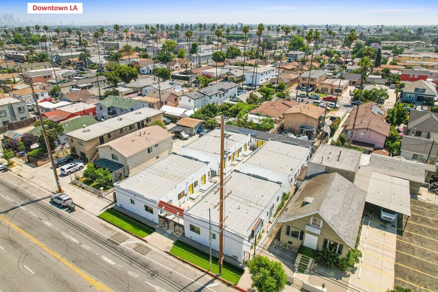 More Photos Of 5926 S Hoover St, Los Angeles Apartments For Sale