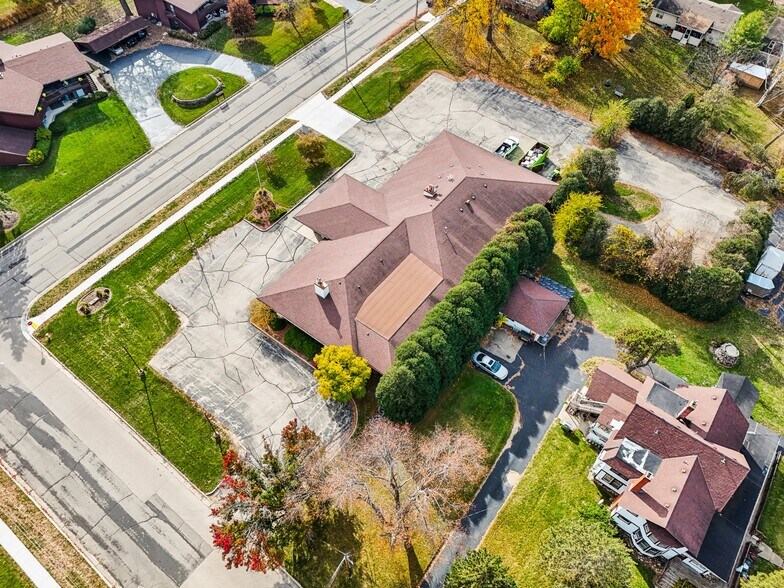 More Photos Of 540 Bowers Blvd, Delavan Medical For Sale