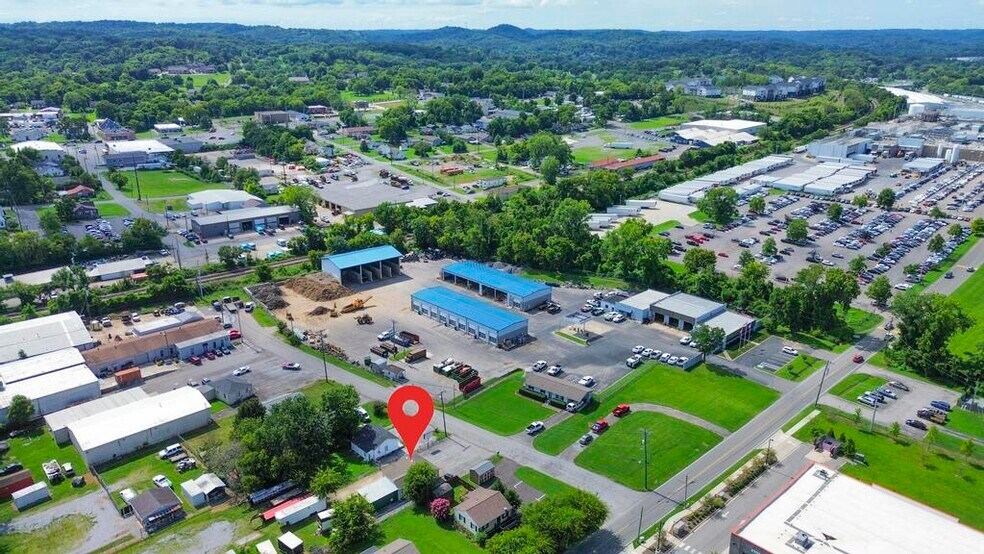 More Photos Of 223 Connell St, Goodlettsville Office For Lease