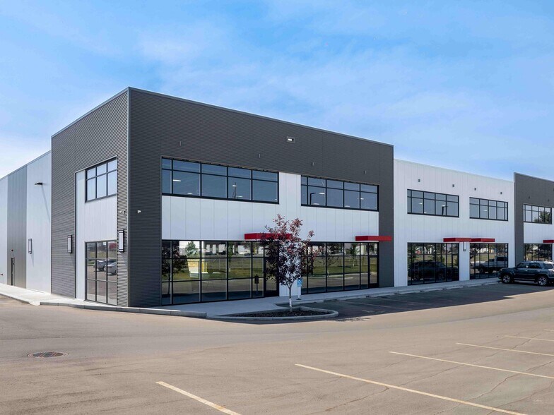 Primary Photo Of 8489 40 St SE, Calgary Flex For Sale