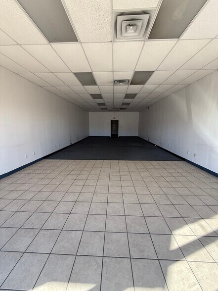 More Photos Of 5529 SE 15th St, Oklahoma City Unknown For Lease