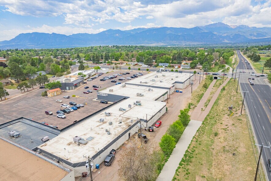 More Photos Of 1825-1865 North Circle Dr, Colorado Springs General Retail For Lease