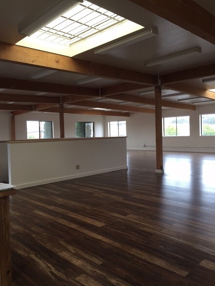 More Photos Of 2824 Regatta Blvd, Richmond Warehouse For Lease