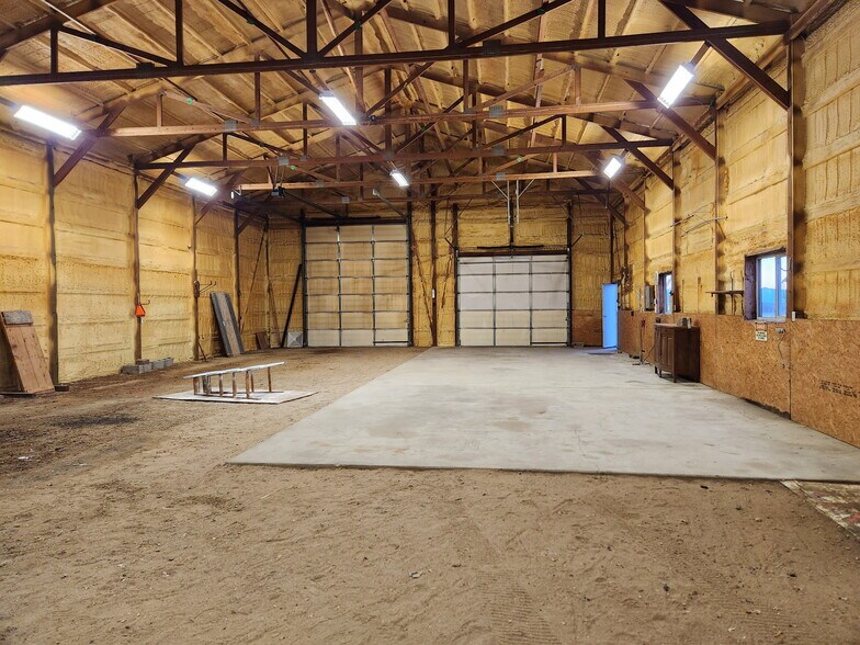 More Photos Of 15507 County Road 10, Fort Lupton Flex For Lease