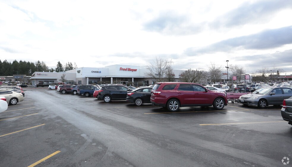 More Photos Of 16735 SE 272nd St, Covington Freestanding For Lease