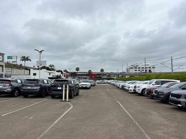 More Photos Of 3420 Kettner Blvd, San Diego Freestanding For Sale