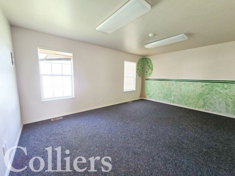 More Photos Of 187 Aspenwood Dr, Twin Falls Office For Lease