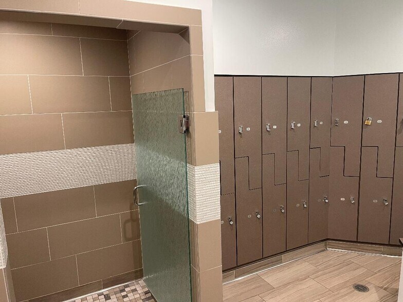 More Photos Of 8799 Balboa Ave, San Diego Office For Lease