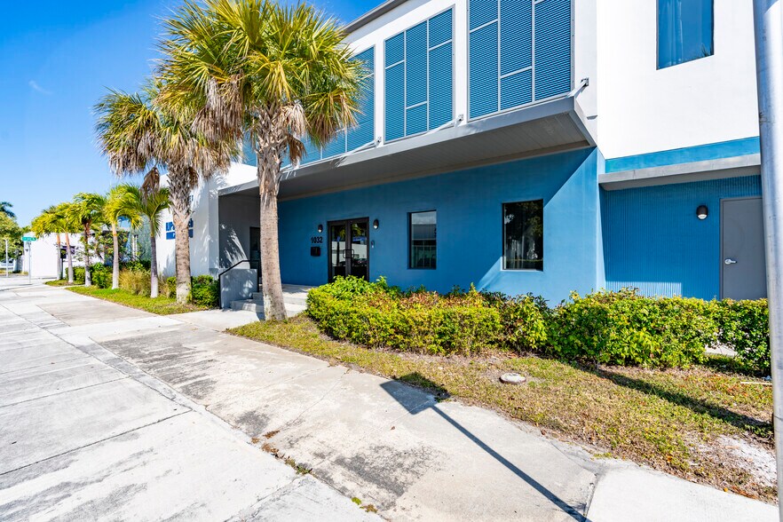 More Photos Of 1014 N Dixie Hwy, Lake Worth Beach Loft Creative Space For Sale