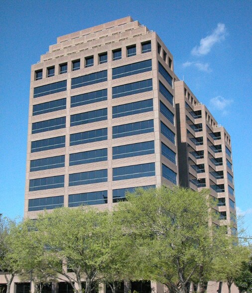 More Photos Of 1777 NE Loop 410, San Antonio Office For Lease