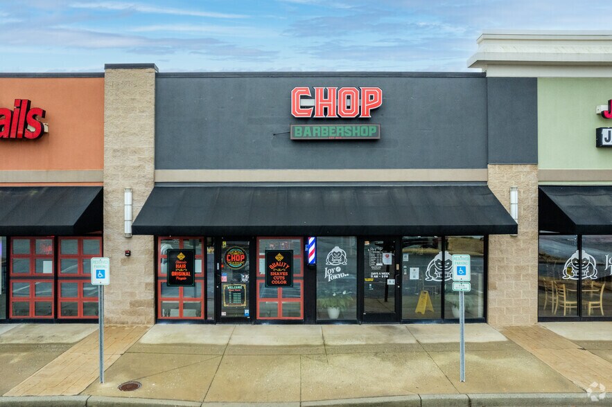 More Photos Of 3710-3714 Pelham Rd, Greenville General Retail For Lease