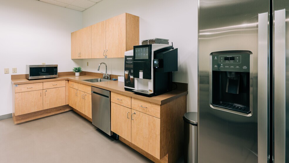 More Photos Of 330 Innovation Blvd, State College Coworking Space