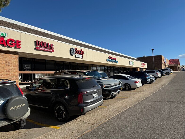 More Photos Of 8210-8236 S Holly St, Centennial Unknown For Lease