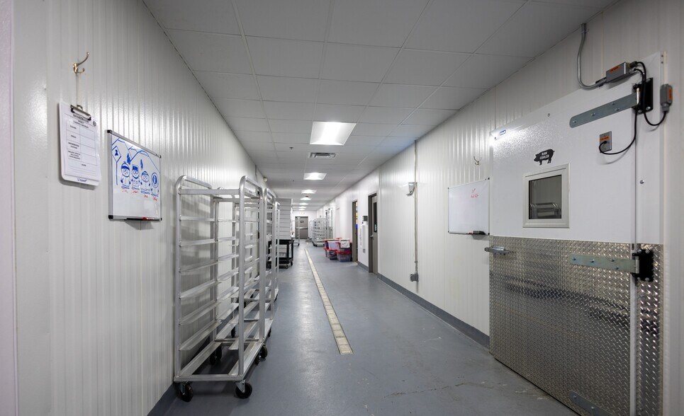 More Photos Of 1000 Colettas Way, Delphos Industrial For Sale