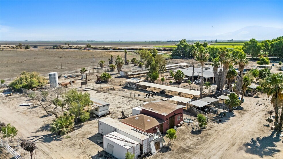 More Photos Of 8661 Herring Rd, Bakersfield Land For Sale