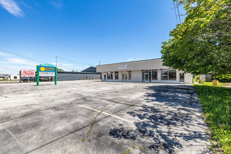 Primary Photo Of 3220 Bay Rd, Saginaw Storefront For Sale