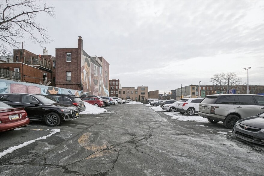 More Photos Of 1328 S Broad St, Philadelphia Land For Sale