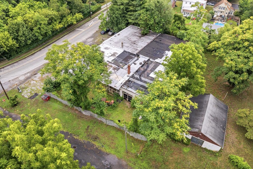 More Photos Of 344 Indian Ave, Bridgeton Auto Repair For Sale