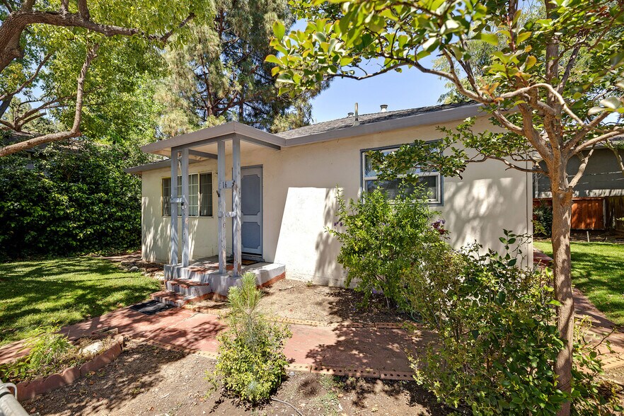 More Photos Of 4041-4067 Vineyard Ave, Pleasanton Apartments For Sale