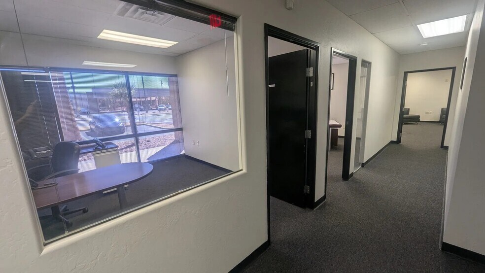 More Photos Of 2544 E University Dr, Phoenix Office For Sale