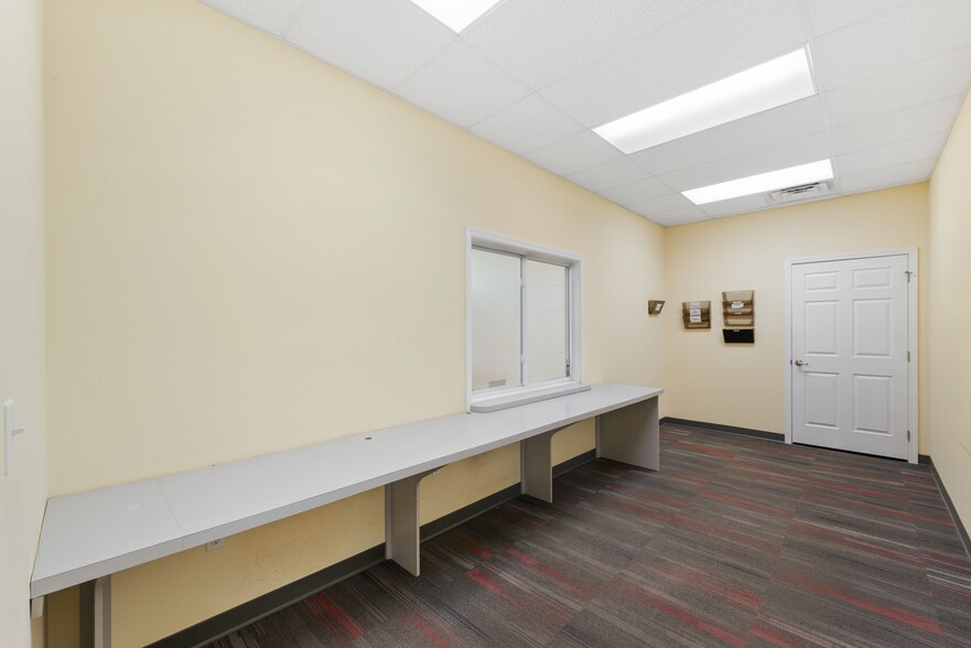 More Photos Of 160 Bethlehem Pike, Colmar Freestanding For Lease