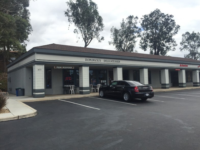 More Photos Of 1676 S Mission Rd, Fallbrook Unknown For Lease