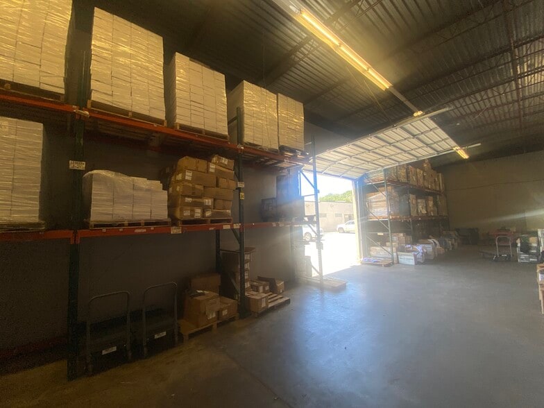 More Photos Of 2001 Saint Louis Ave, Fort Worth Warehouse For Lease