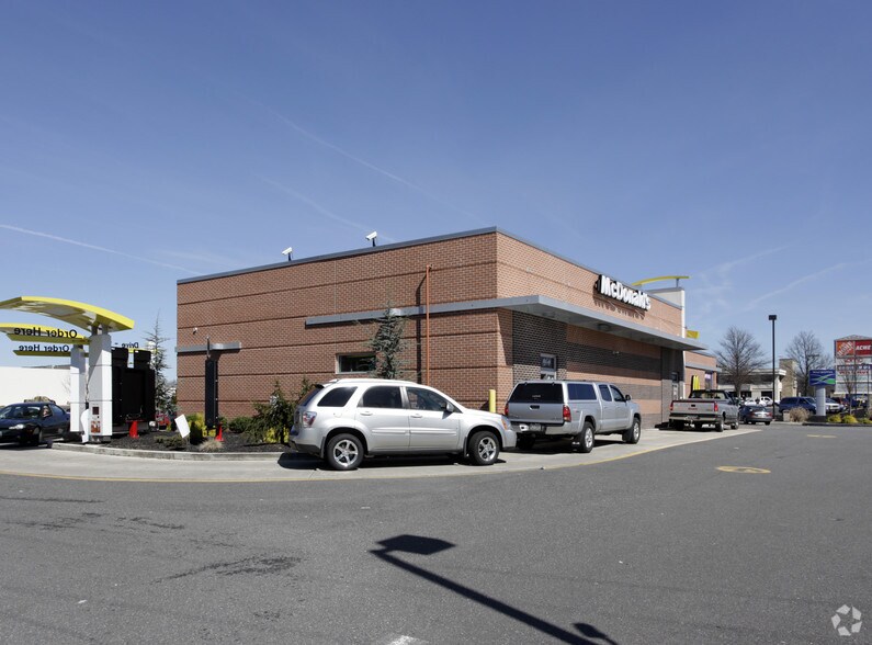 More Photos Of 1240-1336 Bristol Pike, Bensalem Unknown For Lease