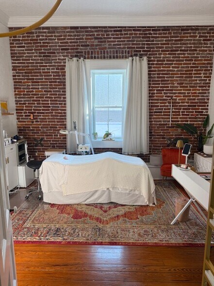 More Photos Of 308 Centre St, Fernandina Beach Storefront Retail Office For Lease