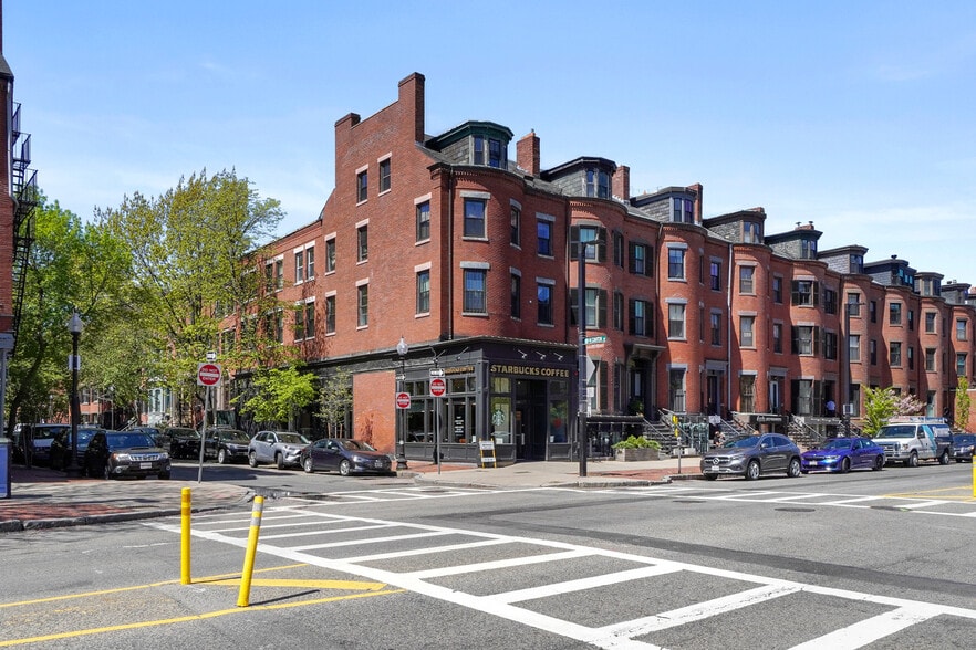 More Photos Of 627 Tremont St, Boston Apartments For Lease