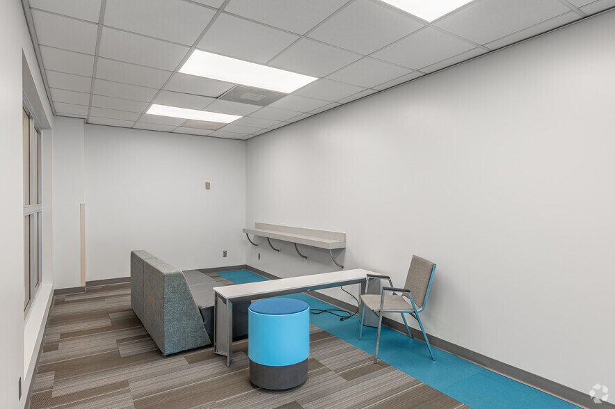 More Photos Of 3150 Holcomb Bridge Rd, Norcross Office For Lease