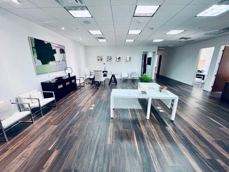 More Photos Of 2020 Ponce De Leon Blvd, Coral Gables Office For Lease