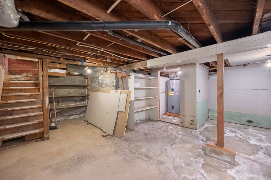 More Photos Of 315 Main Ave E, Soap Lake General Retail For Sale