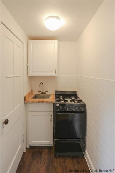 More Photos Of 58 Saint James St, Kingston Apartments For Sale