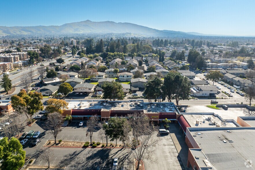 More Photos Of 39411 Fremont Blvd, Fremont Unknown For Lease