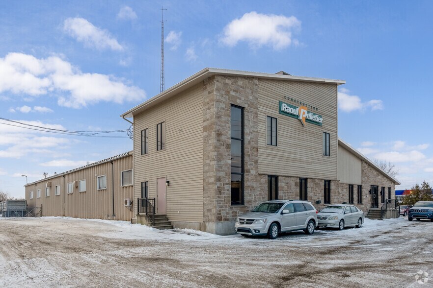 Primary Photo Of 3650 Boul Guillaume Couture, Lévis Warehouse For Sale
