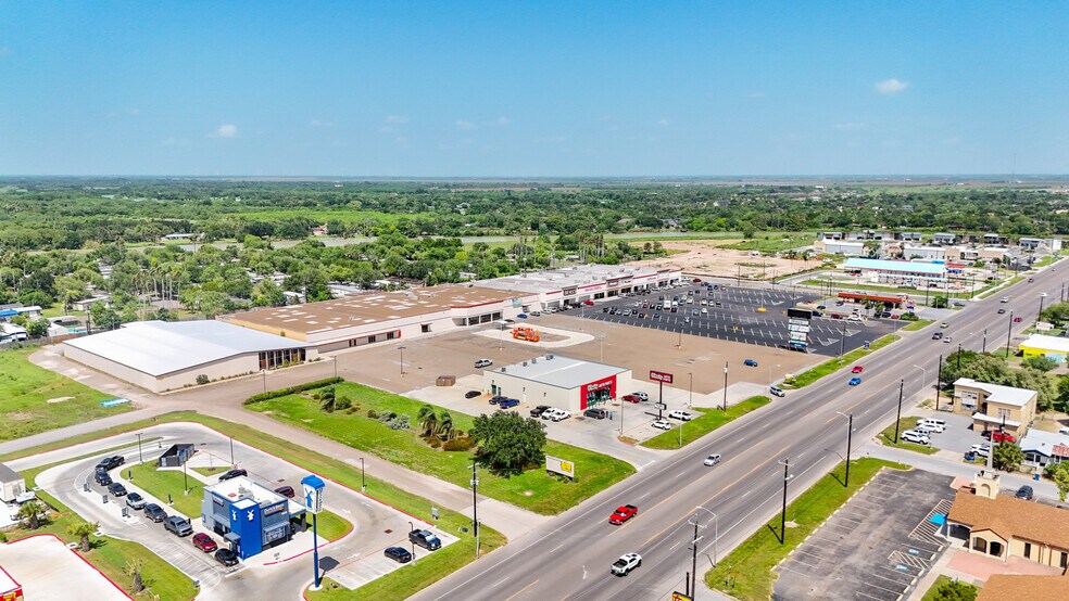 More Photos Of 1000 W US Highway 77, San Benito Unknown For Lease