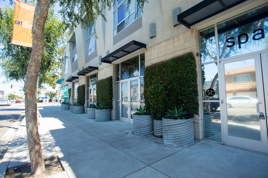 More Photos Of 820-834 E 4th St, Long Beach Storefront Retail Office For Sale