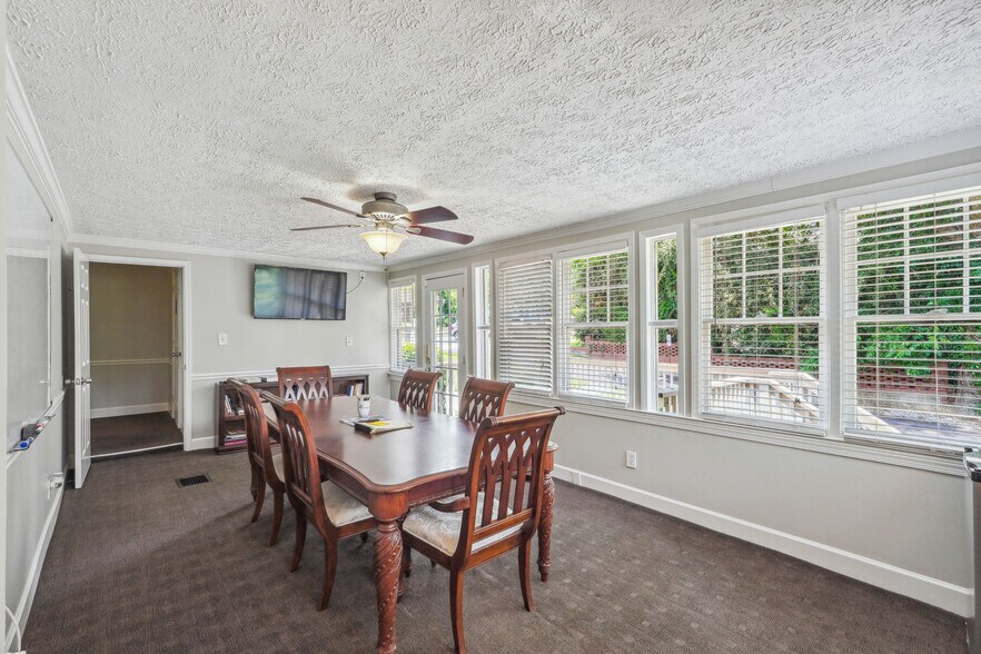 More Photos Of 321 E Main St, Canton Office Residential For Sale