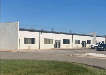 More Photos Of 42700-42786 Mound Rd, Sterling Heights Light Distribution For Lease