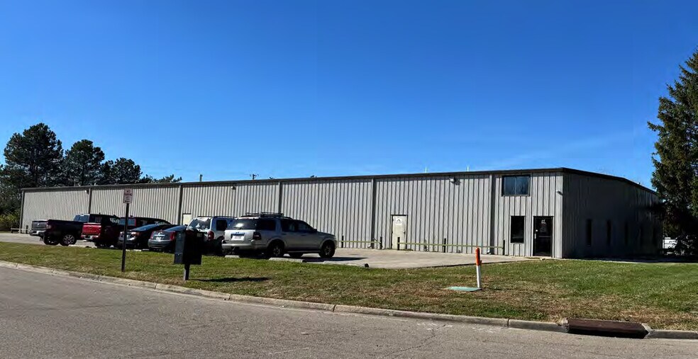 Primary Photo Of 15 Tipp Industry Park Ct, Tipp City Industrial For Sale