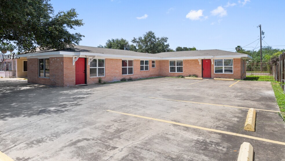 Primary Photo Of 1612 Pecan Blvd, McAllen Freestanding For Sale