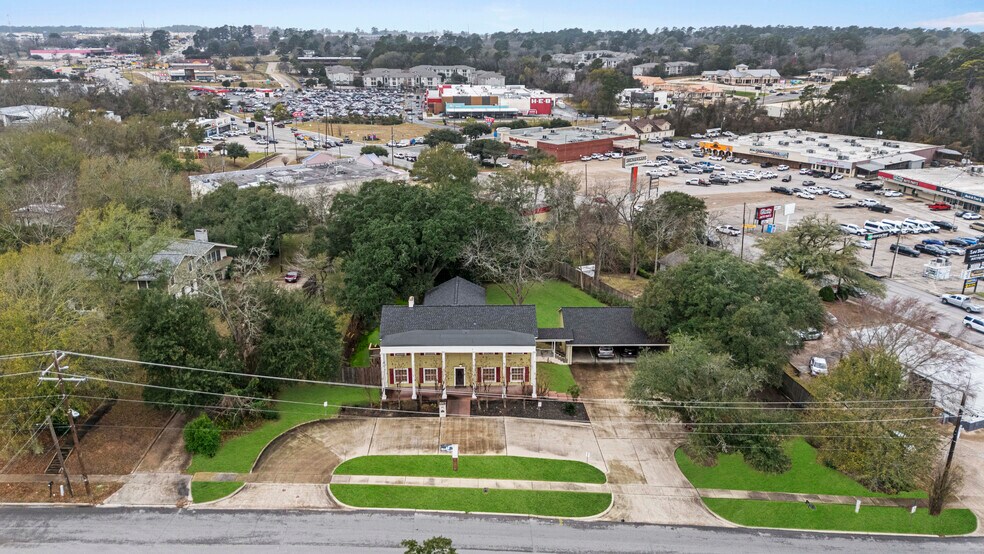Primary Photo Of 1106 Avenue O, Huntsville Office Residential For Sale