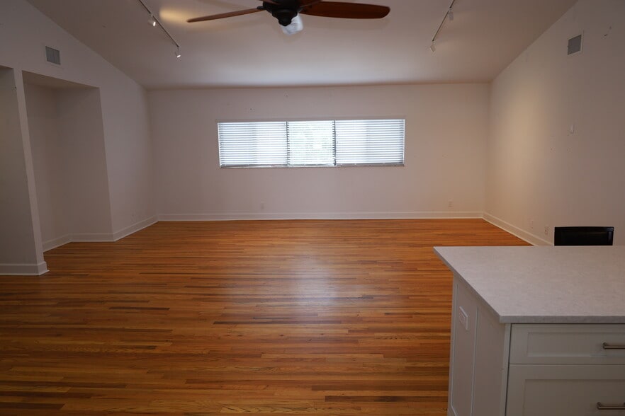 More Photos Of 340 Conniston Rd, West Palm Beach Apartments For Lease